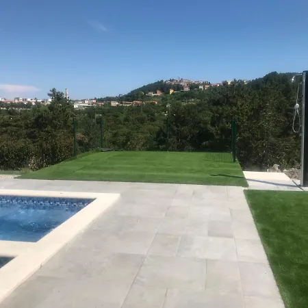 Niki Labin (Istria)